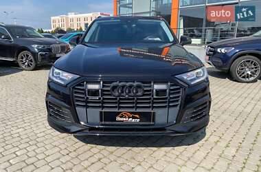 Внедорожник / Кроссовер Audi Q7 2019 в 