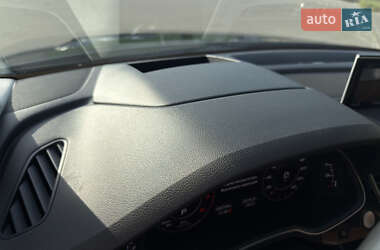 Внедорожник / Кроссовер Audi Q7 2017 в 