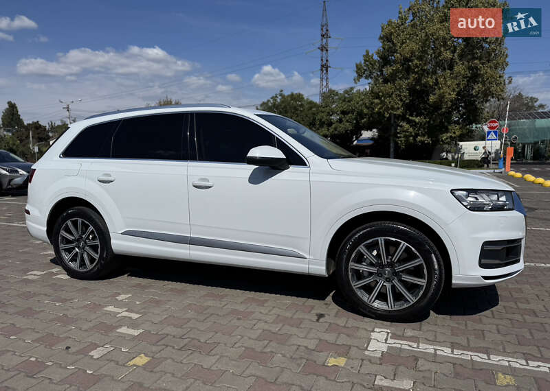 Внедорожник / Кроссовер Audi Q7 2016 в Одессе