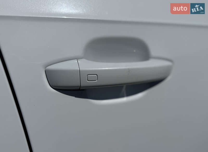Внедорожник / Кроссовер Audi Q7 2016 в Одессе