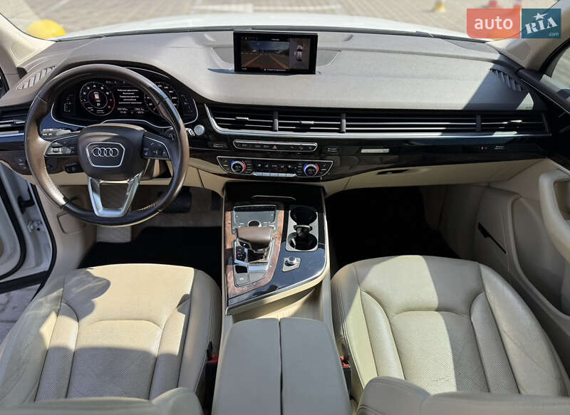 Внедорожник / Кроссовер Audi Q7 2016 в Одессе