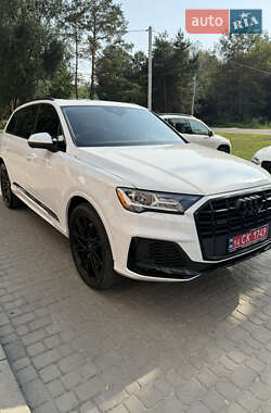 Позашляховик / Кросовер Audi Q7 2020 в Львові