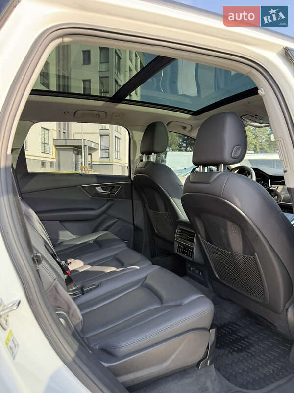 Внедорожник / Кроссовер Audi Q7 2020 в Львове