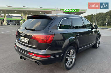 Внедорожник / Кроссовер Audi Q7 2010 в 