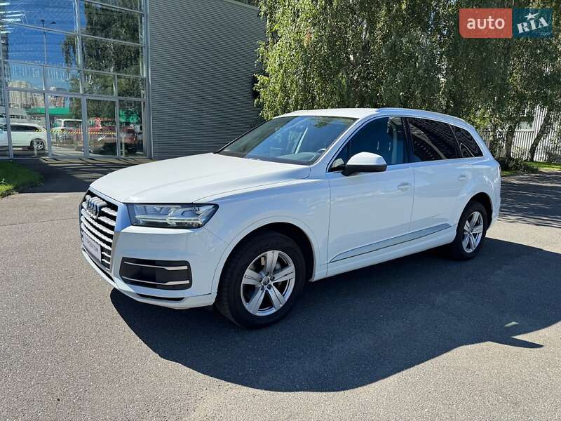 Внедорожник / Кроссовер Audi Q7 2018 в Киеве