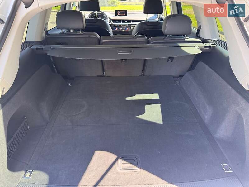 Внедорожник / Кроссовер Audi Q7 2018 в Киеве