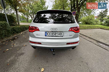 Внедорожник / Кроссовер Audi Q7 2009 в 