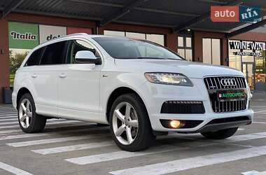 Внедорожник / Кроссовер Audi Q7 2013 в 