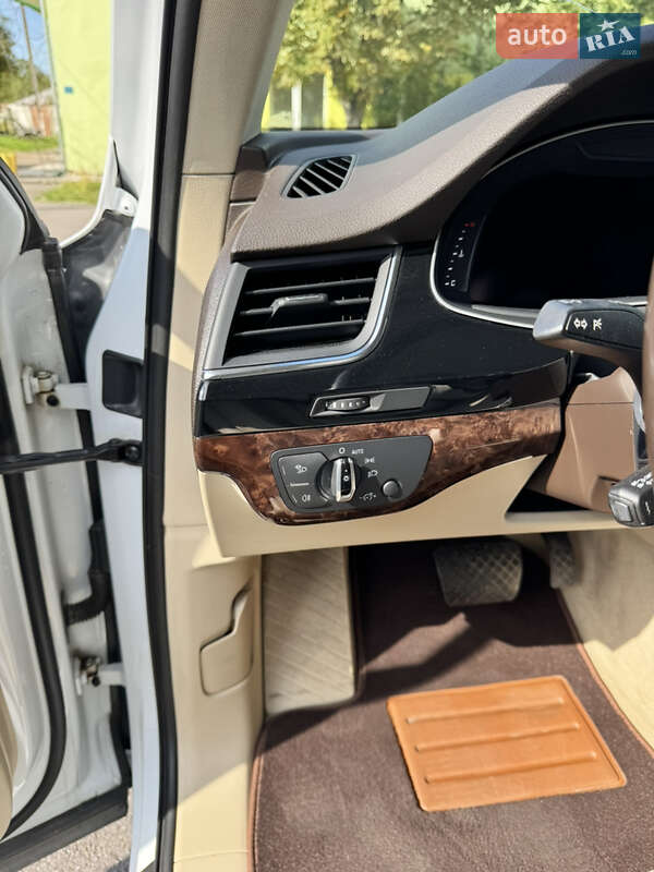 Позашляховик / Кросовер Audi Q7 2016 в Дрогобичі фото 17 Позашляховик / Кросовер Audi Q7 2016 в Дрогобичі