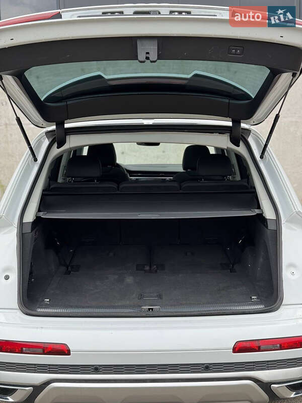 Внедорожник / Кроссовер Audi Q7 2022 в Киеве фото 16 Внедорожник / Кроссовер Audi Q7 2022 в Киеве