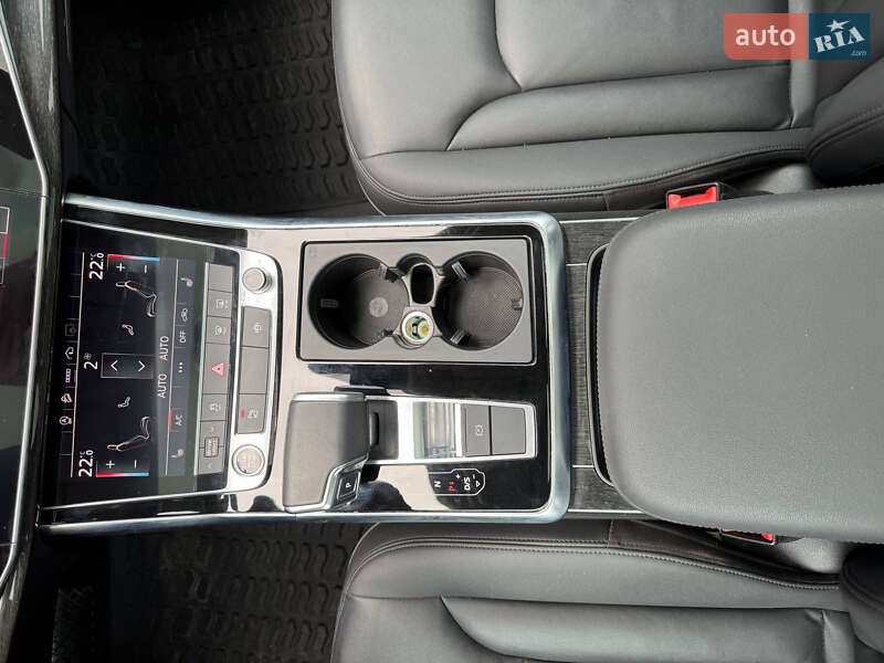 Внедорожник / Кроссовер Audi Q7 2022 в Киеве фото 27 Внедорожник / Кроссовер Audi Q7 2022 в Киеве