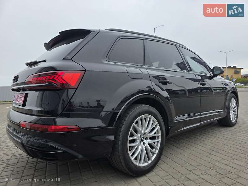 Позашляховик / Кросовер Audi Q7 2020 в Луцьку