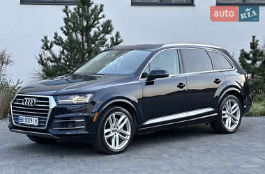 Внедорожник / Кроссовер Audi Q7 2016 в Луцке