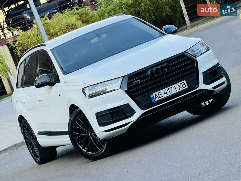 Внедорожник / Кроссовер Audi Q7 2016 в Одессе фото 3 Внедорожник / Кроссовер Audi Q7 2016 в Одессе