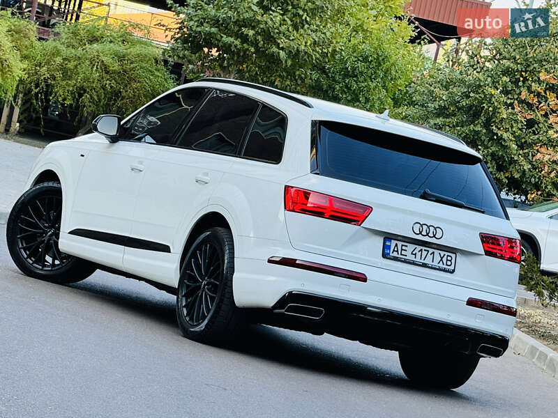 Внедорожник / Кроссовер Audi Q7 2016 в Одессе фото 20 Внедорожник / Кроссовер Audi Q7 2016 в Одессе