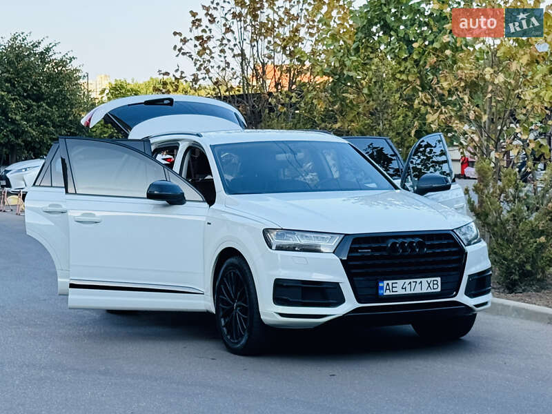 Внедорожник / Кроссовер Audi Q7 2016 в Одессе фото 60 Внедорожник / Кроссовер Audi Q7 2016 в Одессе