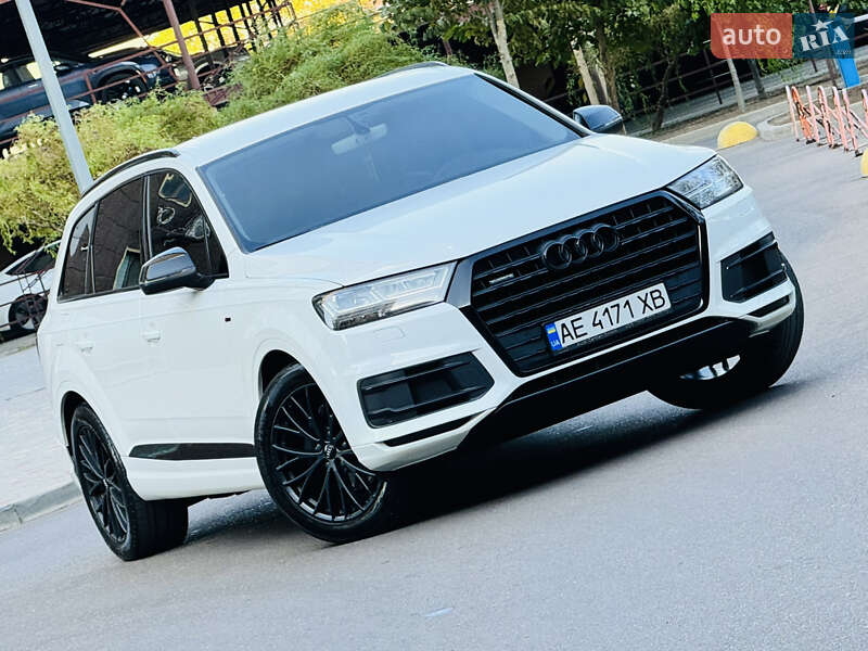 Внедорожник / Кроссовер Audi Q7 2016 в Одессе фото 75 Внедорожник / Кроссовер Audi Q7 2016 в Одессе