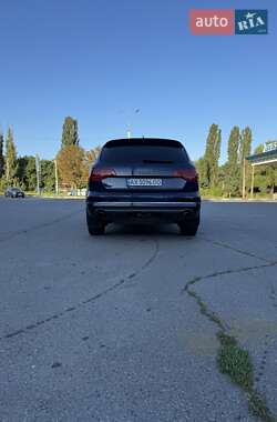 Внедорожник / Кроссовер Audi Q7 2012 в 