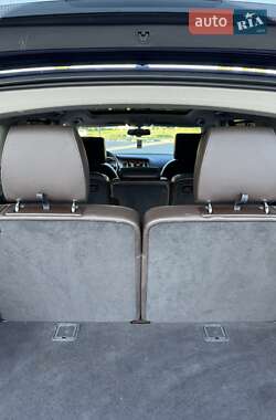 Внедорожник / Кроссовер Audi Q7 2012 в 