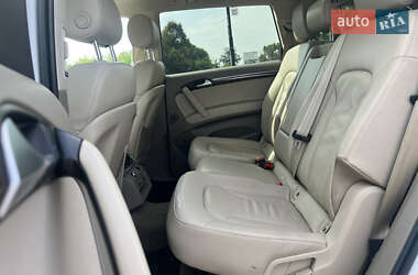 Позашляховик / Кросовер Audi Q7 2015 в 