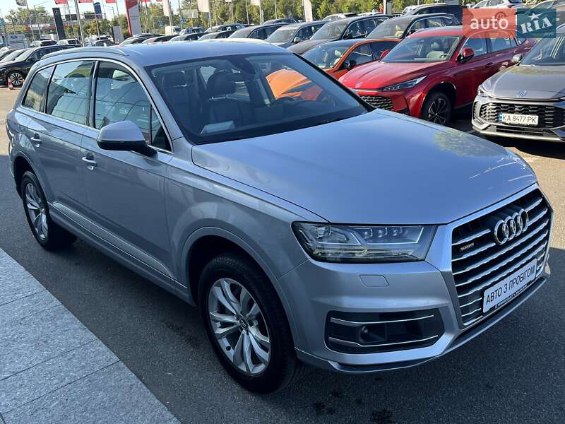 Позашляховик / Кросовер Audi Q7 2018 в Києві фото 8 Позашляховик / Кросовер Audi Q7 2018 в Києві