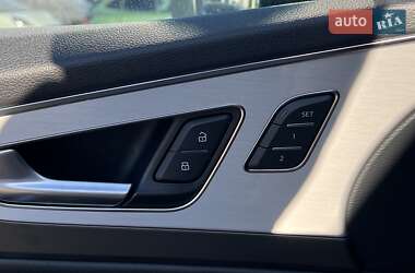 Внедорожник / Кроссовер Audi Q7 2018 в 