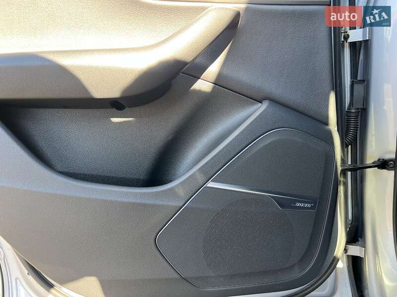 Позашляховик / Кросовер Audi Q7 2018 в Києві фото 16 Позашляховик / Кросовер Audi Q7 2018 в Києві