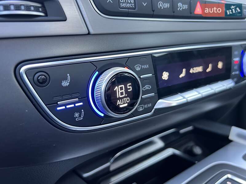 Позашляховик / Кросовер Audi Q7 2018 в Києві фото 30 Позашляховик / Кросовер Audi Q7 2018 в Києві