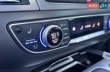 Внедорожник / Кроссовер Audi Q7 2018 в 