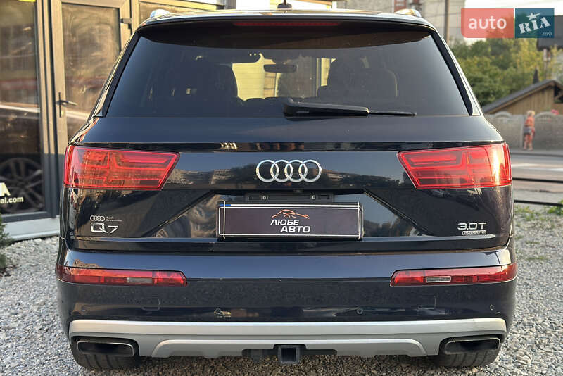Позашляховик / Кросовер Audi Q7 2016 в Івано-Франківську