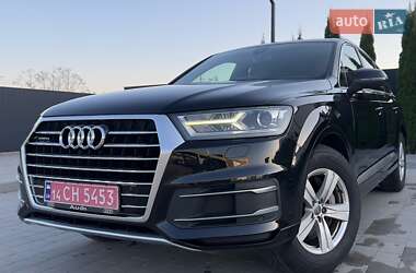 Позашляховик / Кросовер Audi Q7 2017 в 