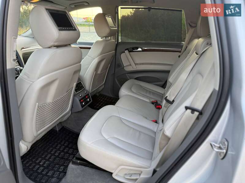 Внедорожник / Кроссовер Audi Q7 2012 в Тернополе