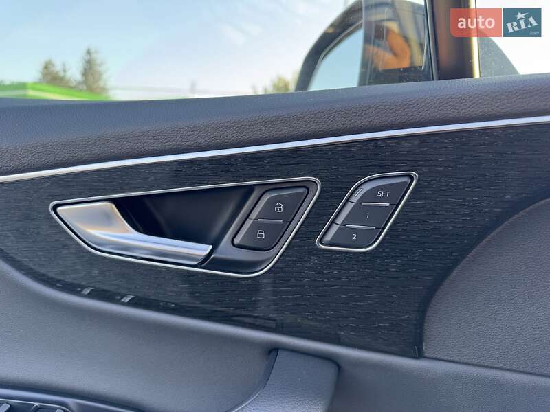 Позашляховик / Кросовер Audi Q7 2022 в Тернополі
