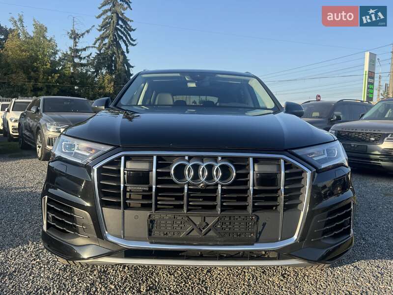 Позашляховик / Кросовер Audi Q7 2022 в Тернополі