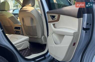 Внедорожник / Кроссовер Audi Q7 2017 в 
