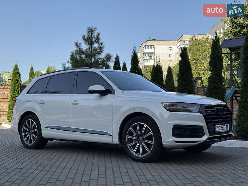 Позашляховик / Кросовер Audi Q7 2016 в Луцьку фото 24 Позашляховик / Кросовер Audi Q7 2016 в Луцьку