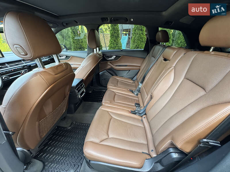Позашляховик / Кросовер Audi Q7 2016 в Луцьку фото 31 Позашляховик / Кросовер Audi Q7 2016 в Луцьку