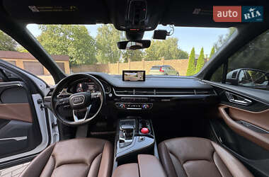 Внедорожник / Кроссовер Audi Q7 2016 в Луцке