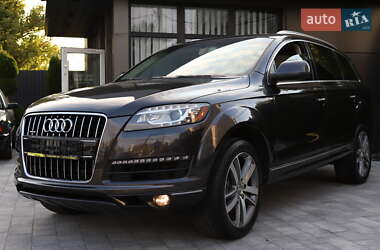 Позашляховик / Кросовер Audi Q7 2015 в  фото 24 Позашляховик / Кросовер Audi Q7 2015 в