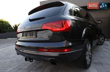 Позашляховик / Кросовер Audi Q7 2015 в  фото 48 Позашляховик / Кросовер Audi Q7 2015 в
