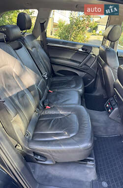 Позашляховик / Кросовер Audi Q7 2007 в 