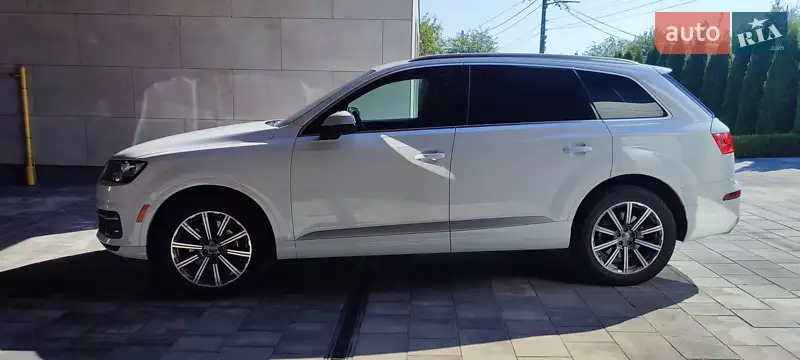Audi Q7 2017 VIN WA1VAAF73JD017053 фото оголошення 2 з 54