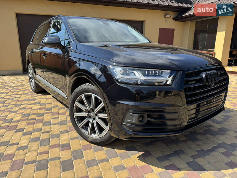 Внедорожник / Кроссовер Audi Q7 2018 в Харькове
