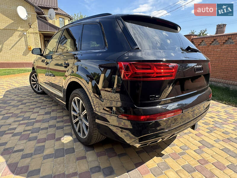 Внедорожник / Кроссовер Audi Q7 2018 в Харькове