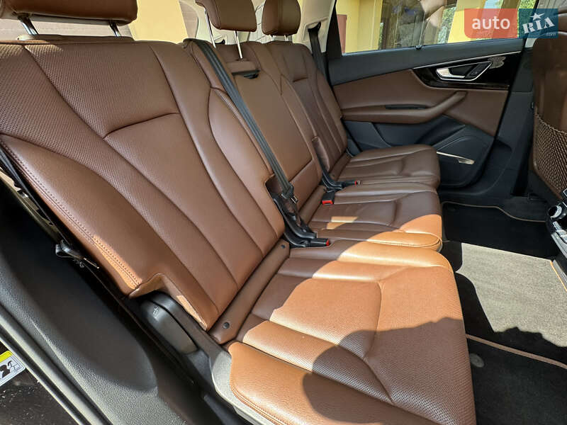 Позашляховик / Кросовер Audi Q7 2018 в Харкові