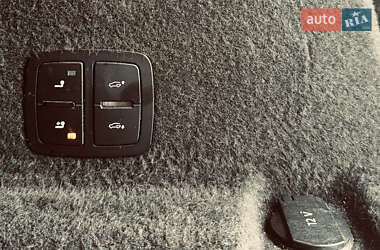 Внедорожник / Кроссовер Audi Q7 2010 в 