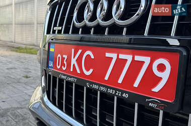 Позашляховик / Кросовер Audi Q7 2012 в 