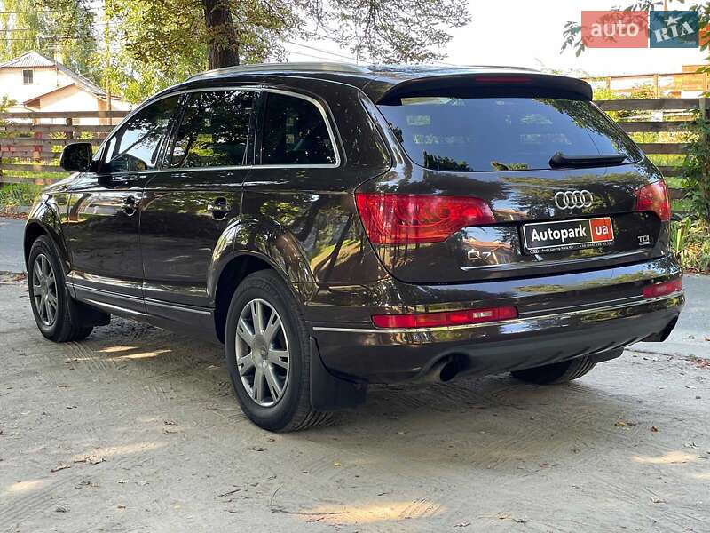 Позашляховик / Кросовер Audi Q7 2010 в Києві фото 13 Позашляховик / Кросовер Audi Q7 2010 в Києві