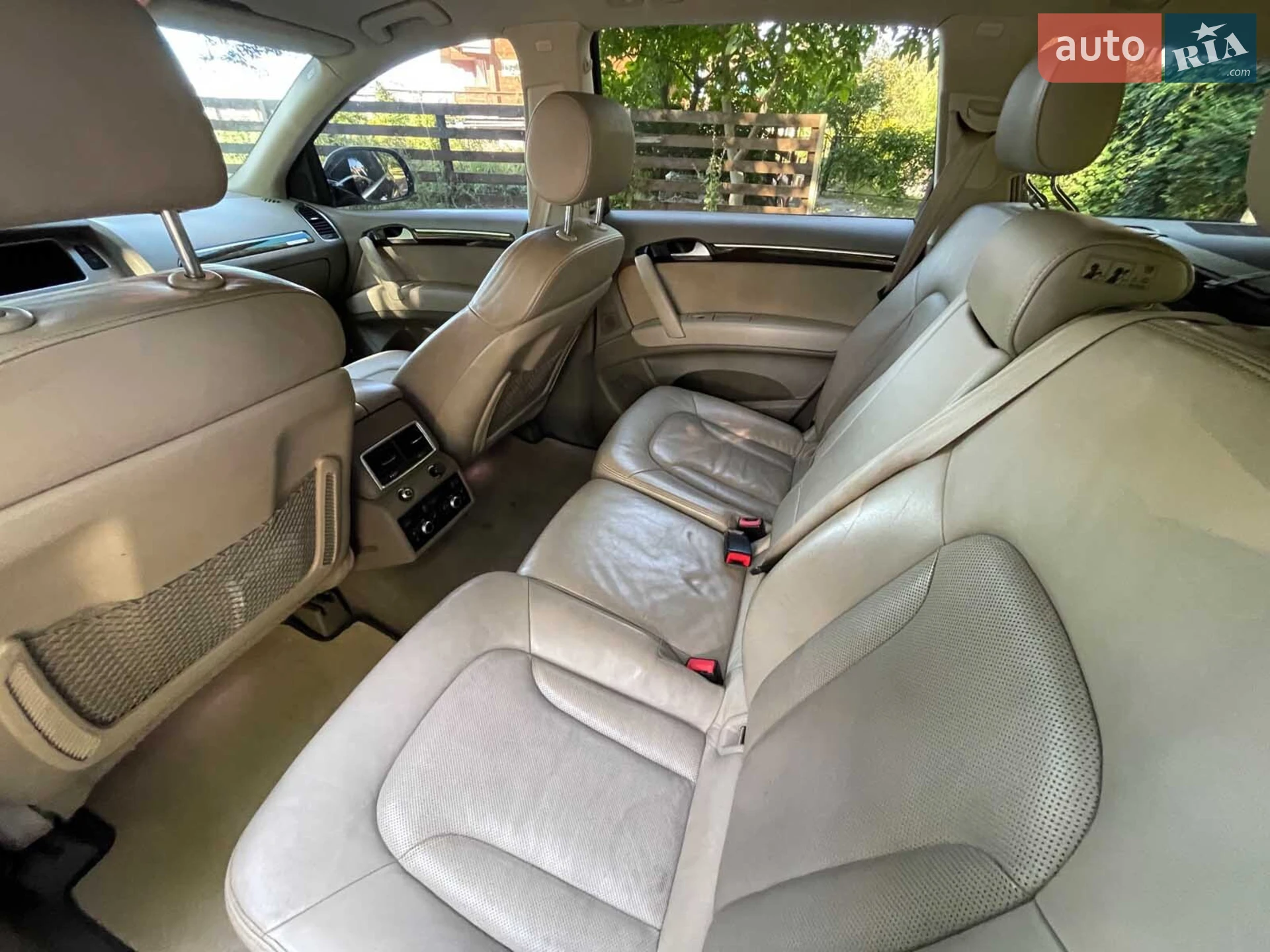 2010 Audi Q7 - мініатюра 19