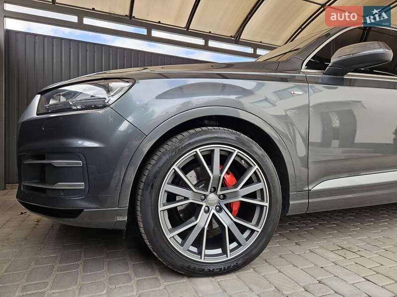Внедорожник / Кроссовер Audi Q7 2018 в Днепре фото 23 Внедорожник / Кроссовер Audi Q7 2018 в Днепре